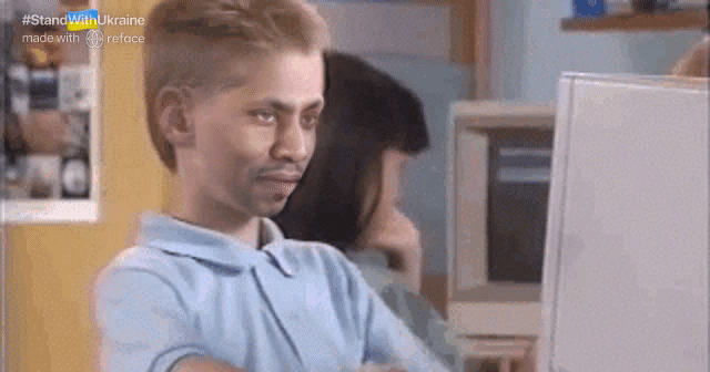 reface-2022-05-31-04-00-29-1.gif