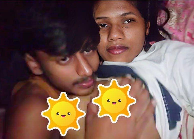 Cute gf boyfriend licking her boob exclusive viral video