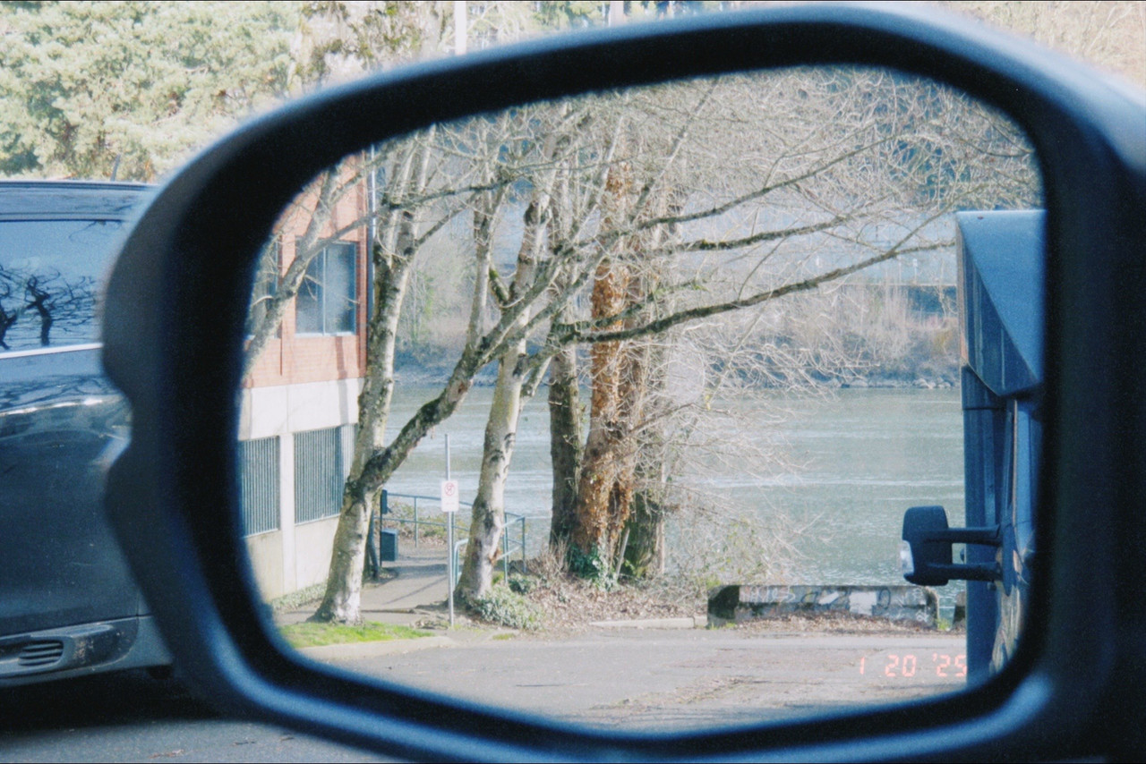 photo 18 2025 12 14 22 16 49