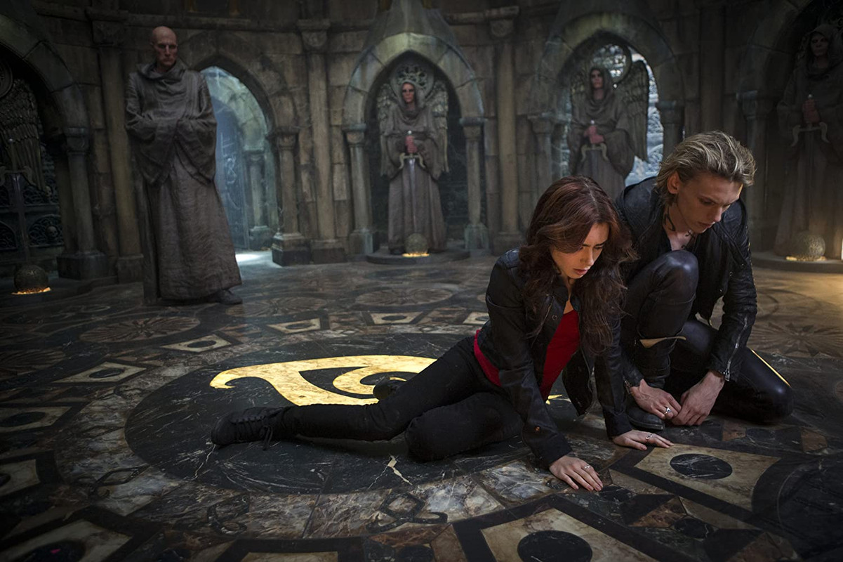 The Mortal Instruments: City of Bones