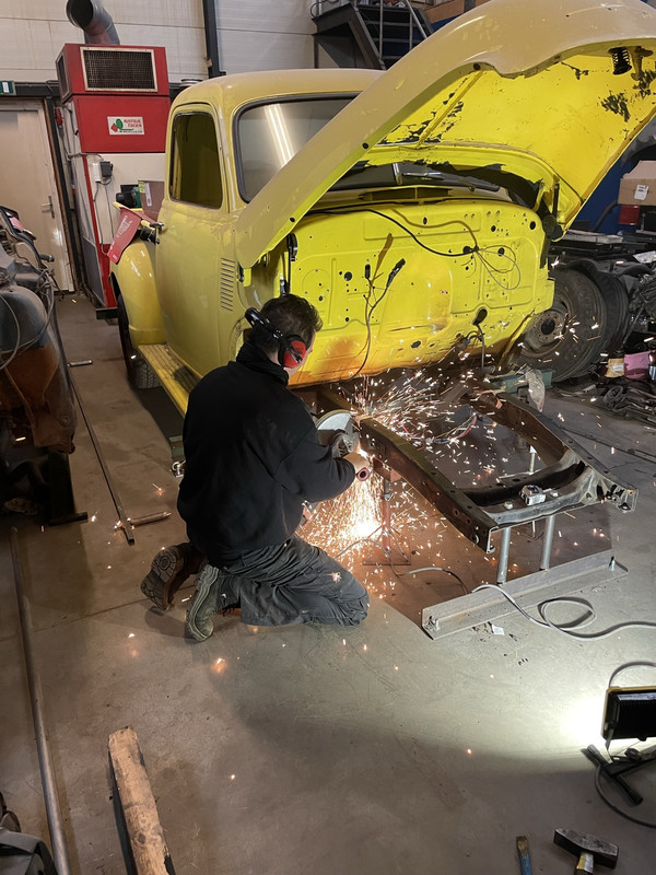 CF821644-A021-4173-BF2D-6EE399192705