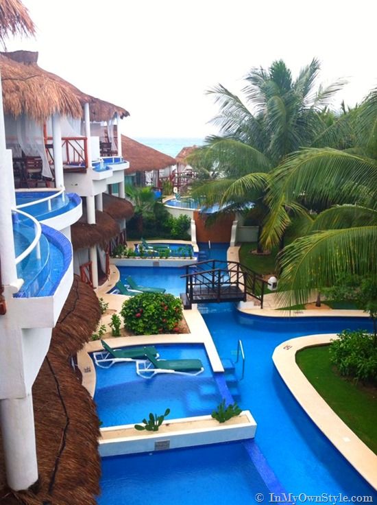 bluepoolapartment.jpg