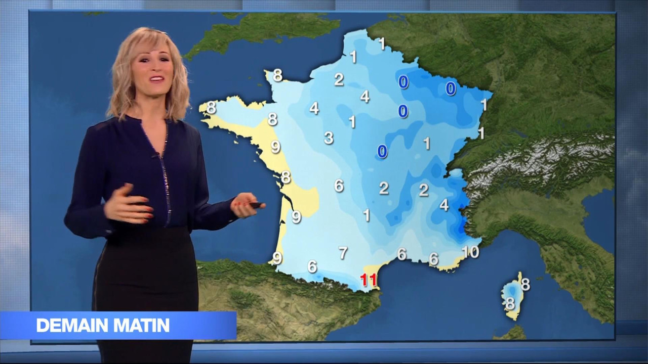 Stéphanie Duval 241218.mp4_snapshot_00.28_[2018.12.24_23.20.59]