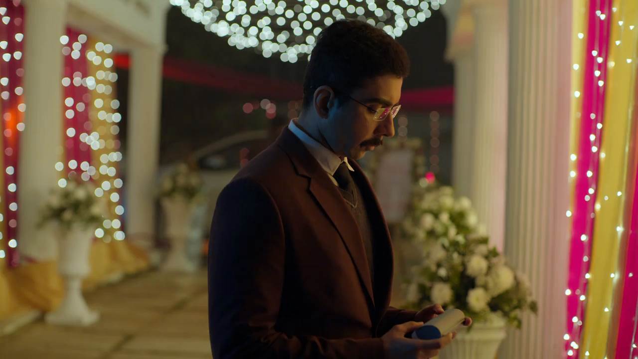 Aspirants (2021) Season 1 [Hindi + Tamil + Telugu] WebRip 480p, 720p ESub - Complete Screenshot