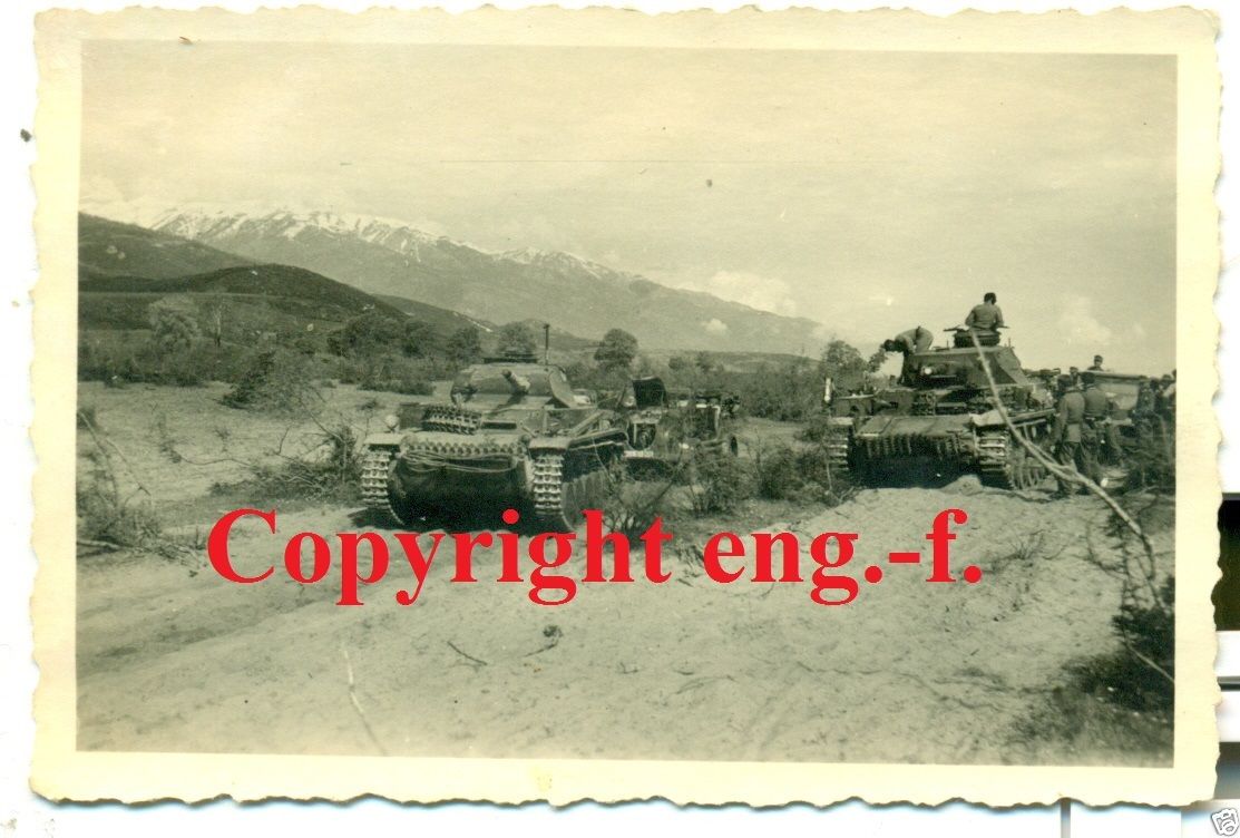 FOTO - Geb.Jäg.Regt.100 - PANZER - KOLONNE - WEG