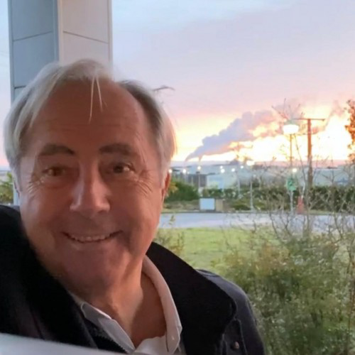 37B3C7BF-7F8C-4F01-AEF9-BE4F8385128B