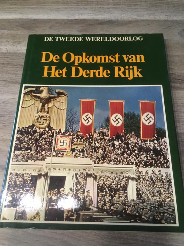 2F2F4DF3-CF1B-46EA-B944-B306FEA70A8C