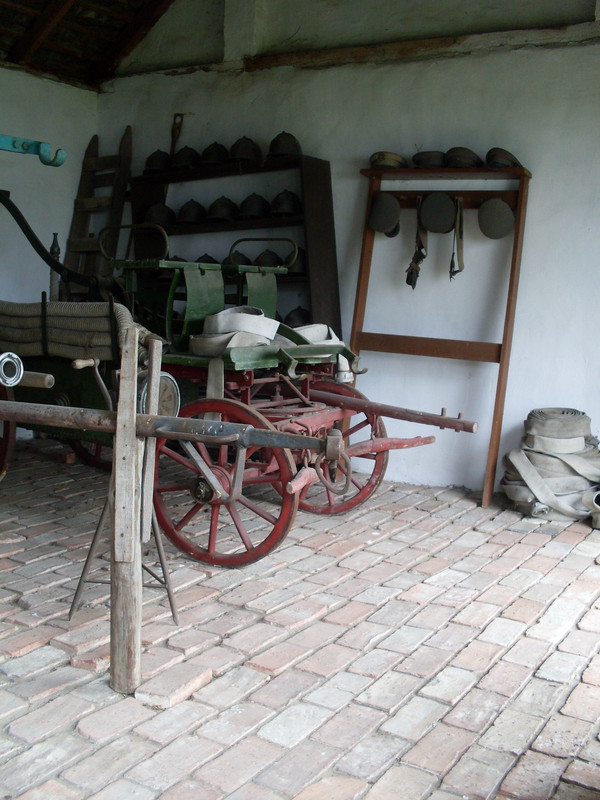 tűzoltszertárbelső