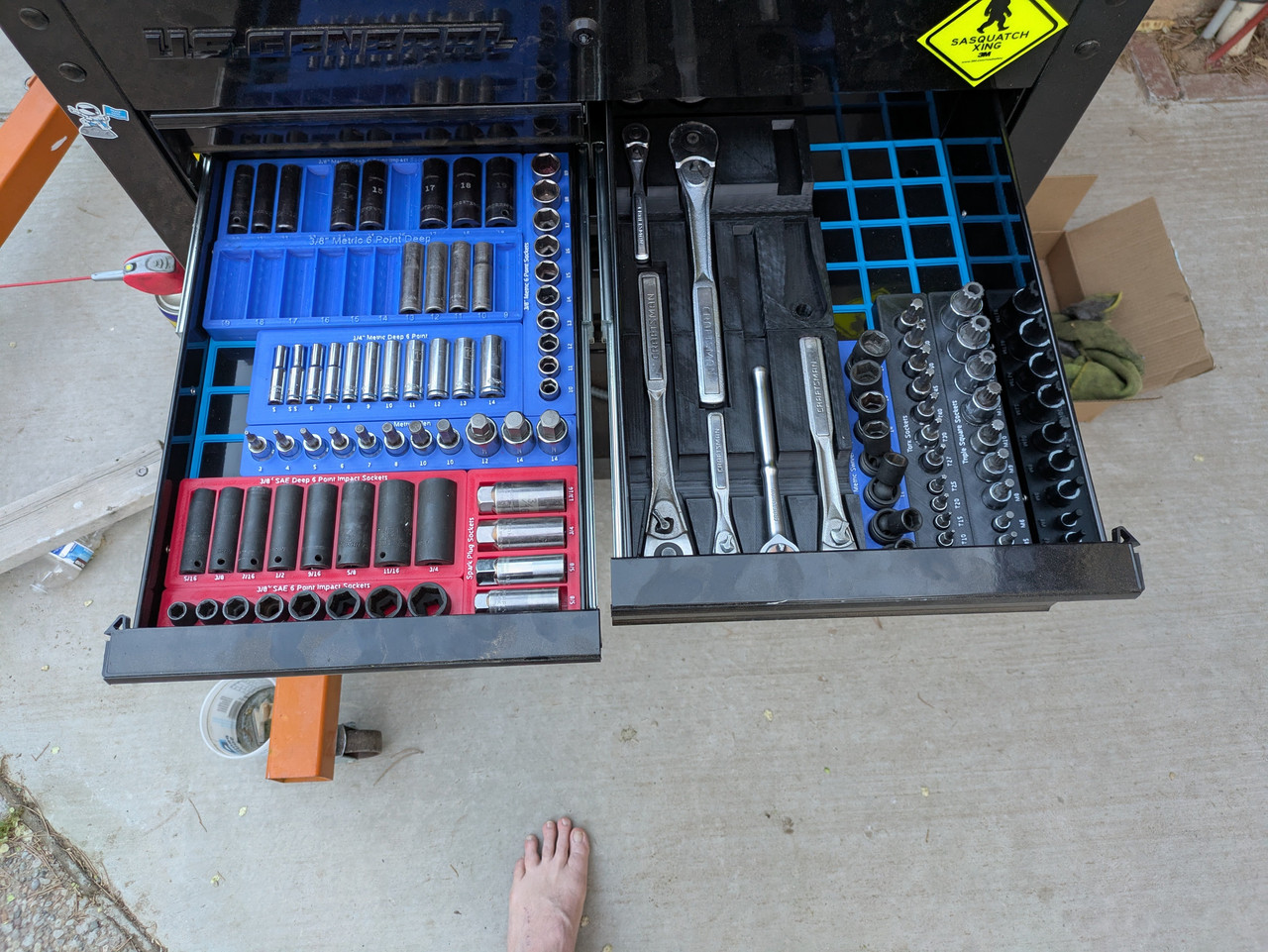 PXL 20250403 012554856