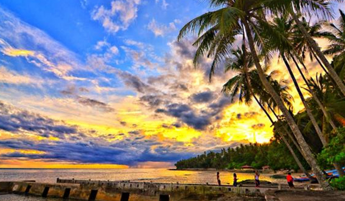 Destinasi Favorit Pecinta Sunset