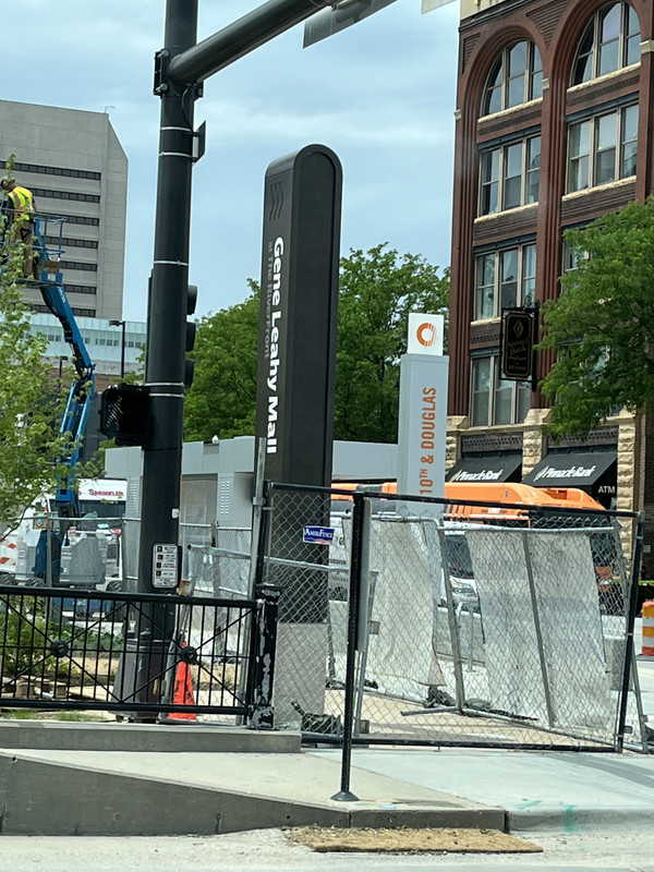 482491AC-25DC-4CDF-BCA5-E3F3D873C666