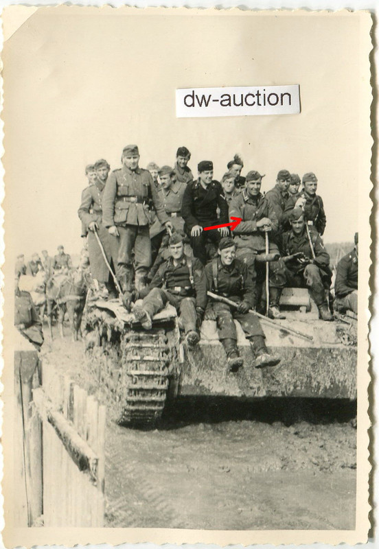 Wolchow , Panzer mit augesessene Fallschirmjäger