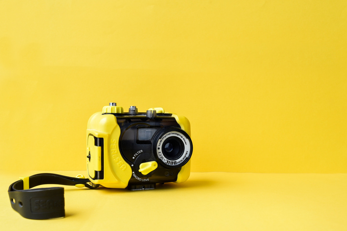 yellow-camera.jpg