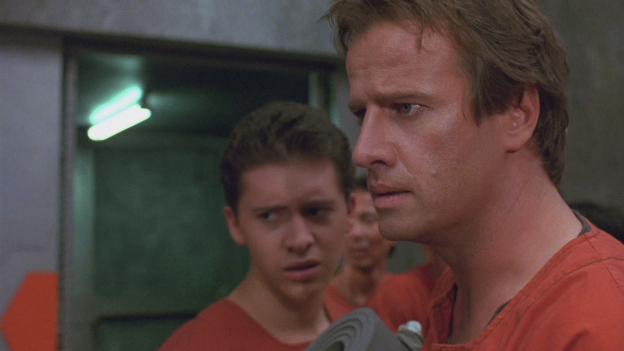 Крепость - Fortress (1992) BDRemux.mkv_20221224_005413.765