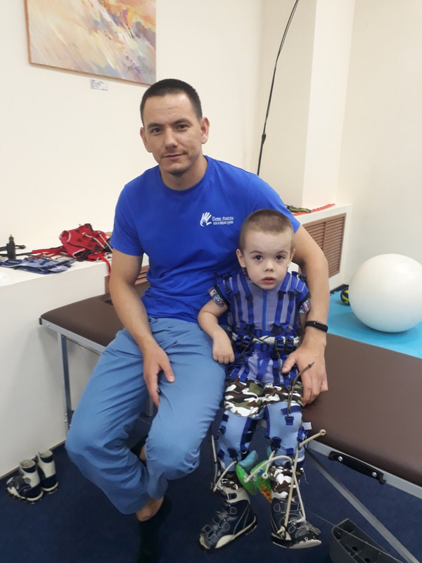 217799E4-8D58-4883-BB6F-A42D94E1C4B6