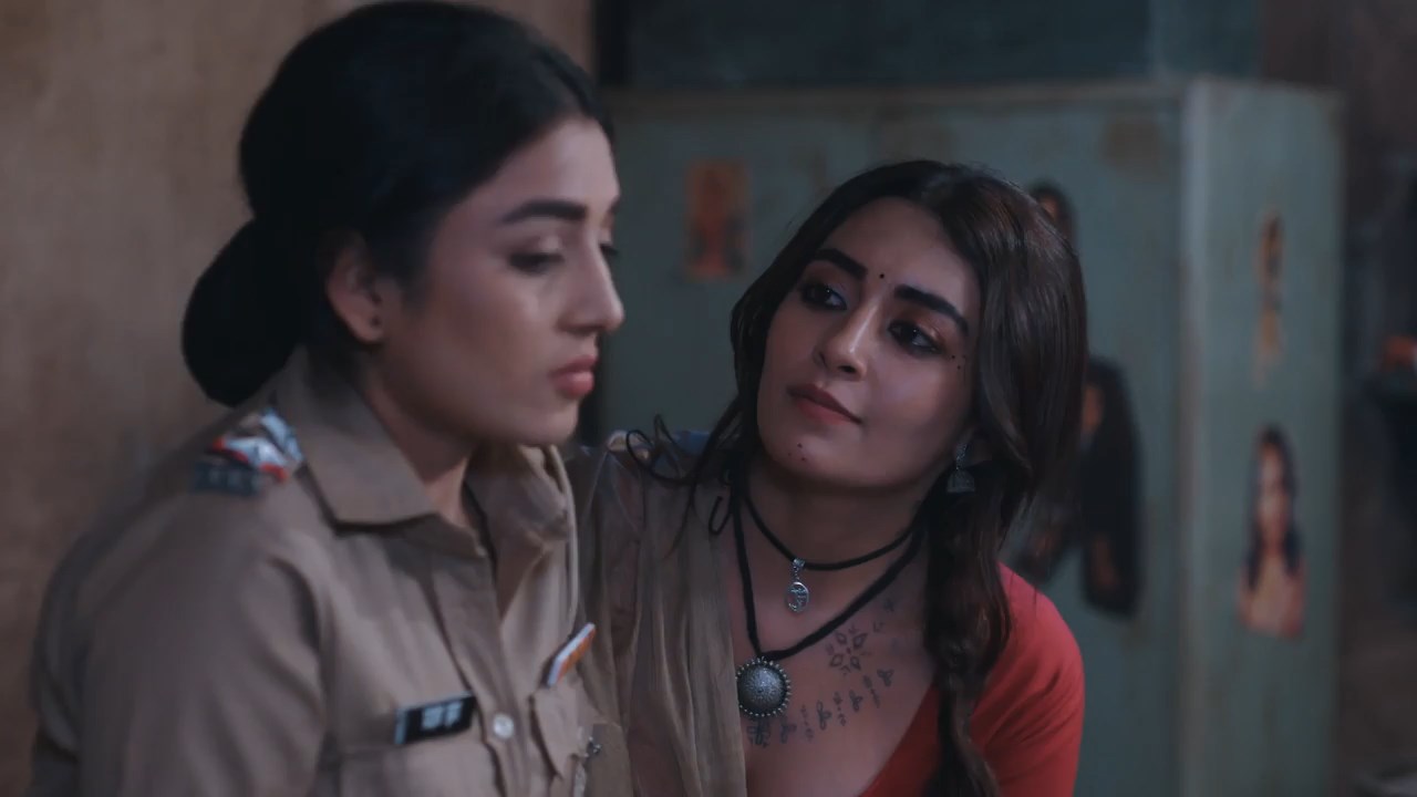 Khadaan (2025) Season 1 [Hindi] WebRip 480p, 720p ESub - Complete Screenshot