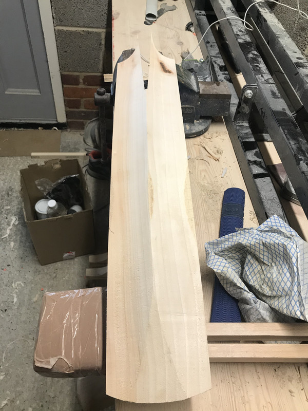 C62F4F30-E321-4F8A-9FFA-EDA1F4A14ACC