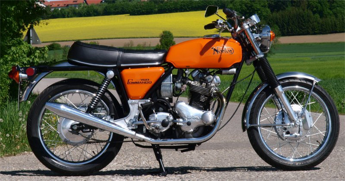 c835b97a8aea15eabfe426f261a11004