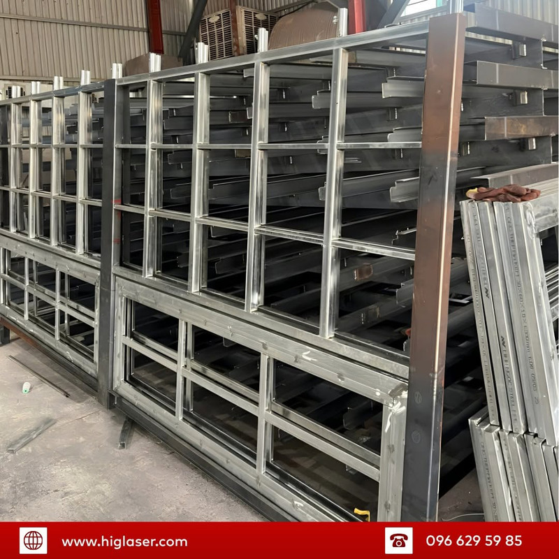 Gia công khung cửa sắt hộp (khung cửa thép theo bản vẽ)