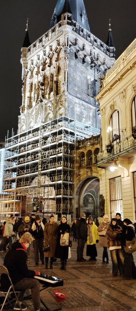 Casa Danzante, Reloj en movimiento y Castillo de Praga - Viena - Bratislava - Praga, Navidad 2024 (79)