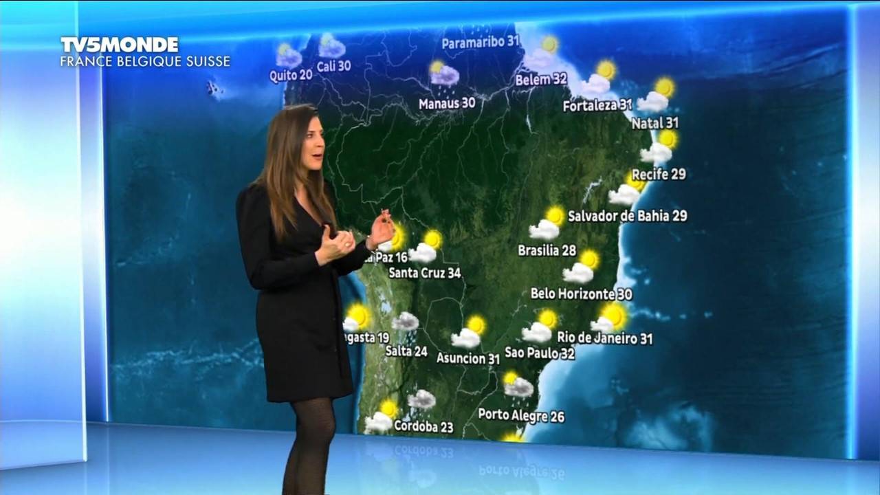 Daniela Prepeliuc 291120.mp4_snapshot_01.08_[2020.11.29_18.53.35]