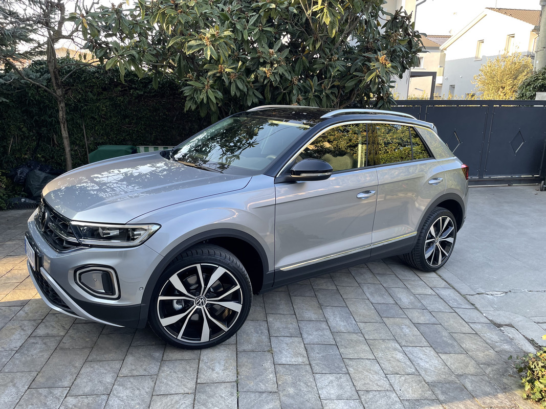 C0E561CE-065D-4F9A-8C28-9A7B5E150643