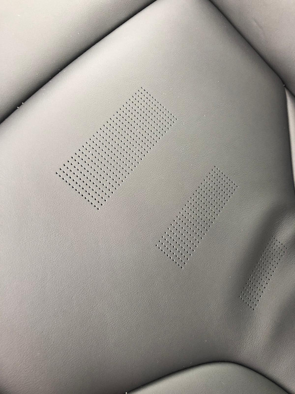 CC696C36-E800-4595-9FCD-757E6A520500