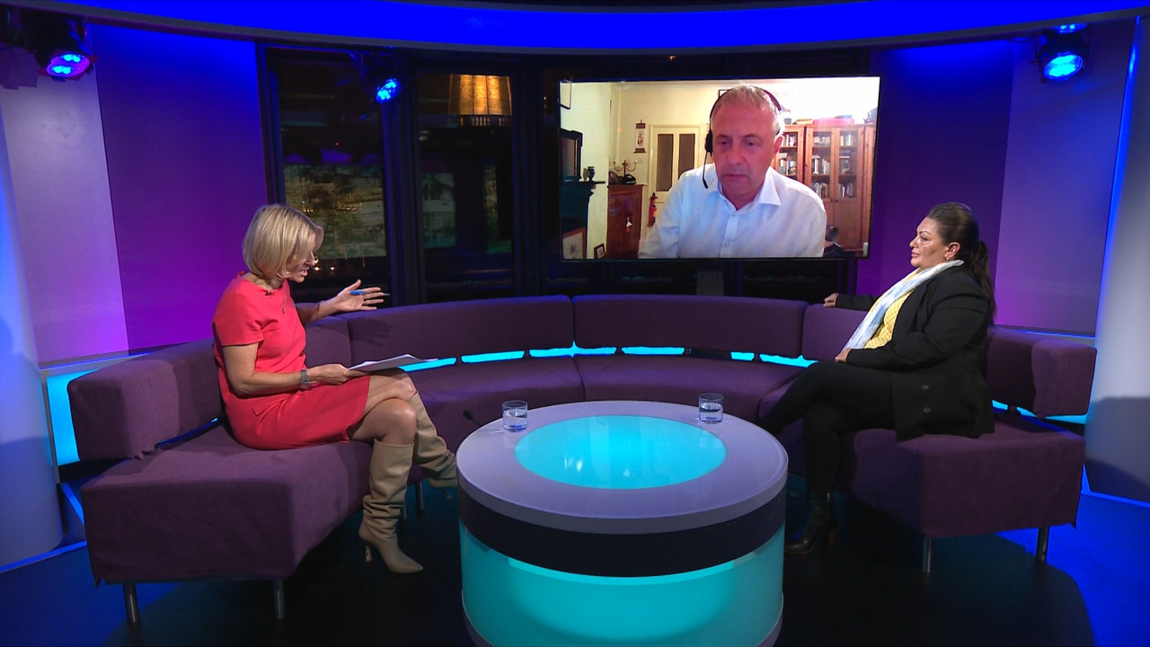 Newsnight_20210727_22302310.ts_snapshot_30.32.769