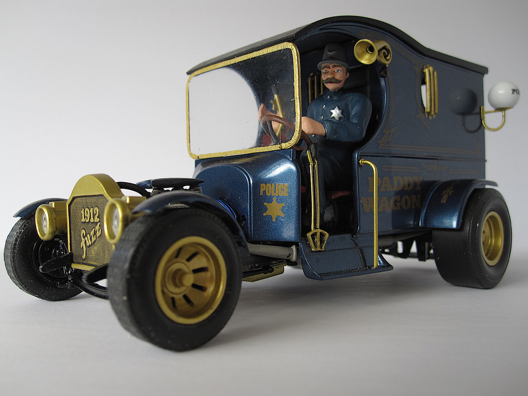 Paddy Wagon 02 Postimages