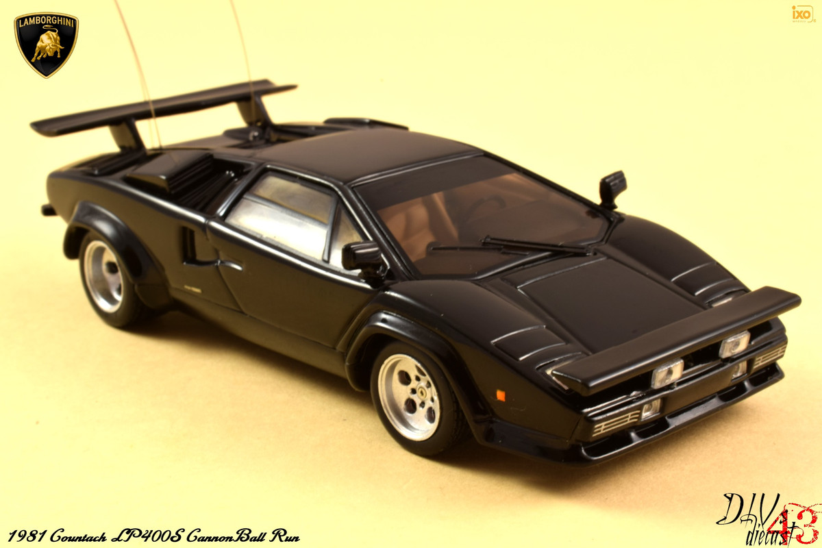 Lamborghini_Countach_CannonBall_Run_IXO (7)