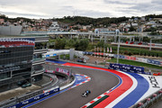 [Imagen: f1-gp-russia-sochi-qualifiche-124.jpg]