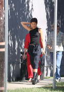 Zendaya-Braless-Visit-Art-Gallery194