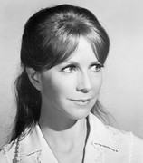 Julie-Harris-a85