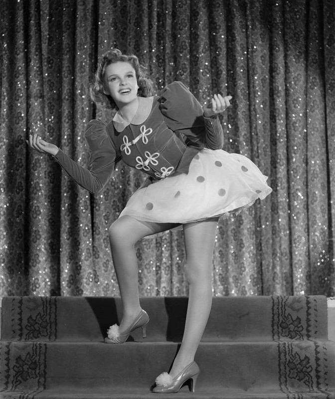 Judy_Garland_mc74