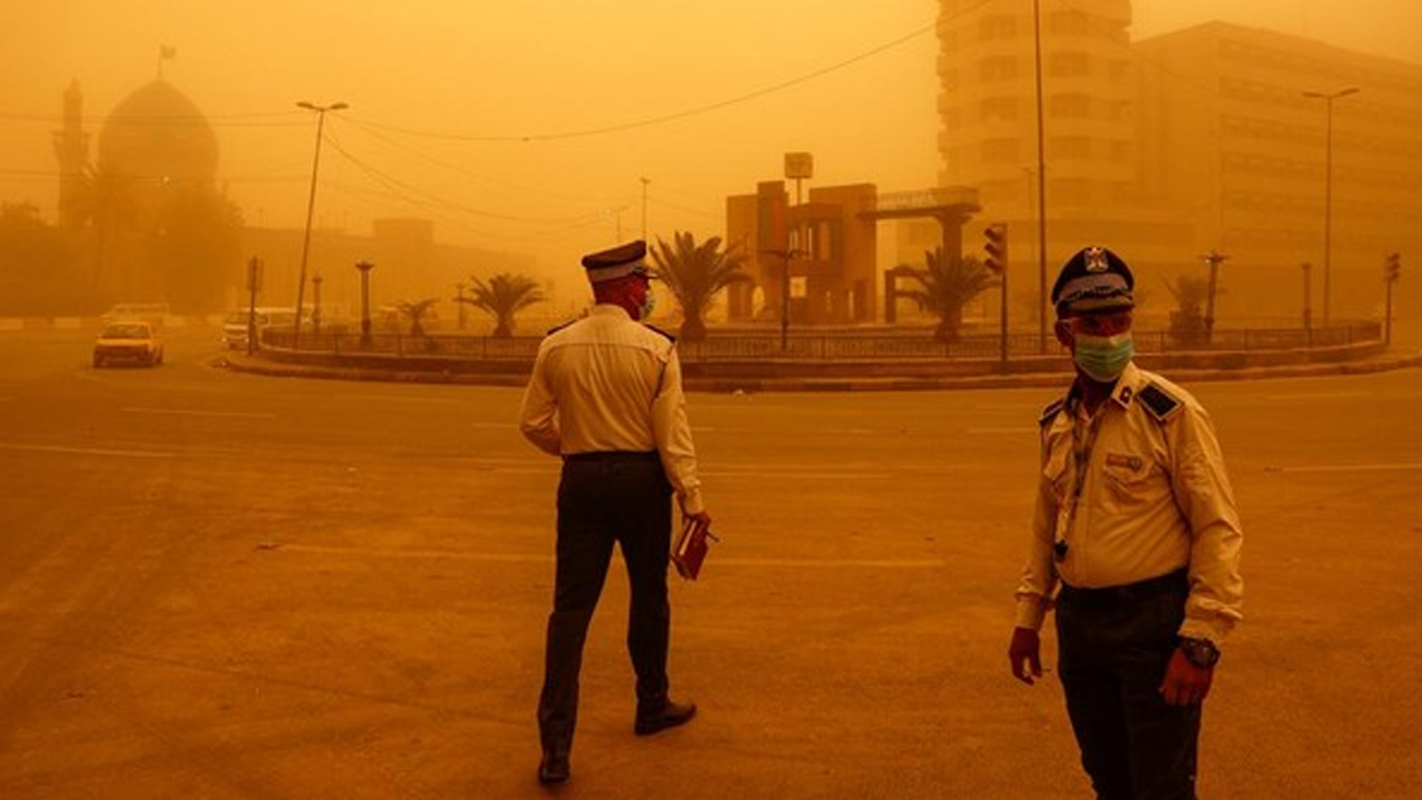 Badai Pasir di Irak