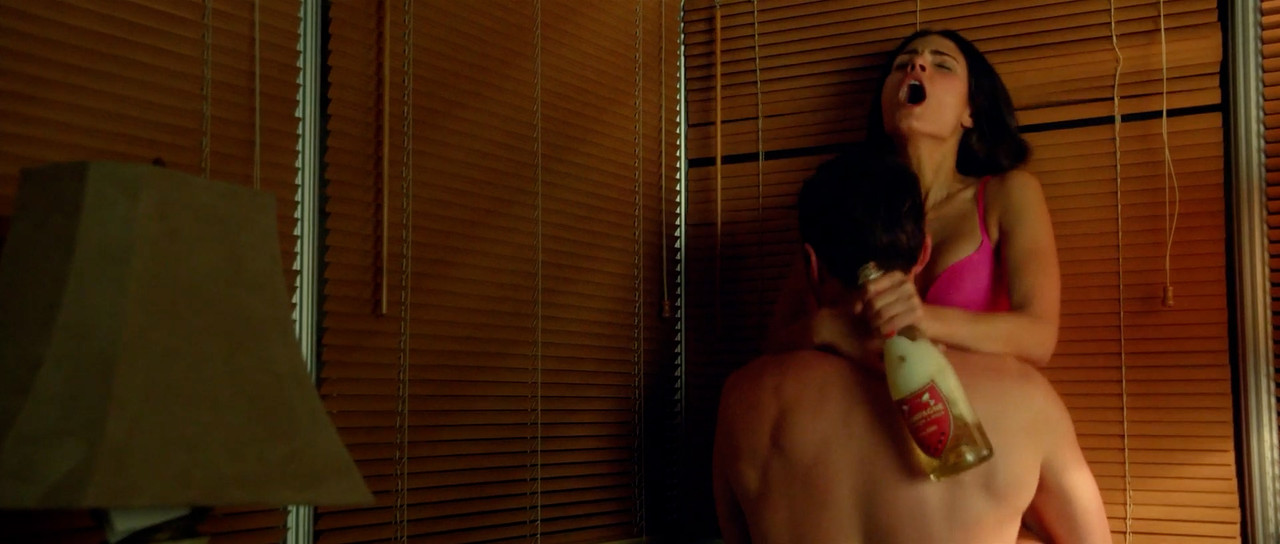 Jordana.Brewster_Home.Sweet.Hell.00_01_09_13.Still006