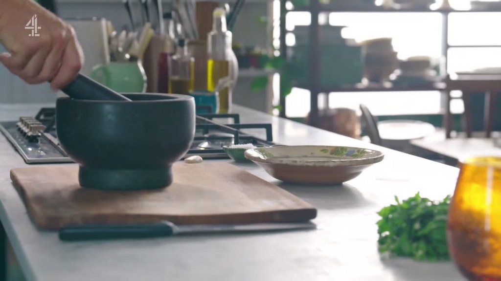 [Image: 1f5v8baxlii8.jpg]