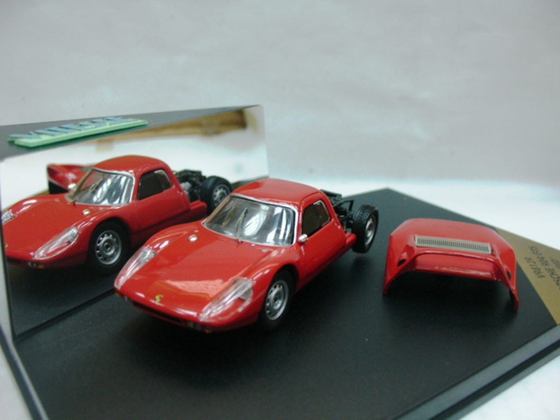 MINICHAMPS (ミニチャンプス) ミニカー 1/43スケール イエロー