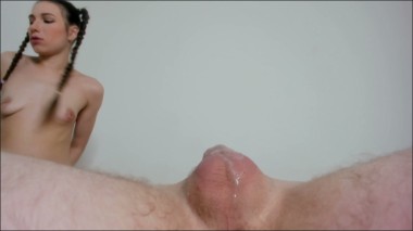 [Image: Cumshots12849021139.jpg]