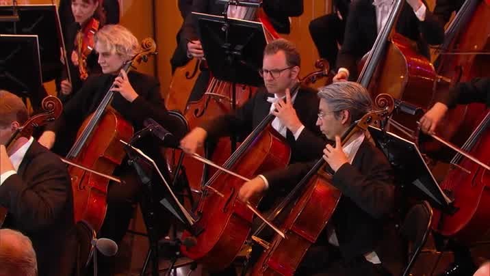 [Image: 1xbtii51b1yc.jpg]