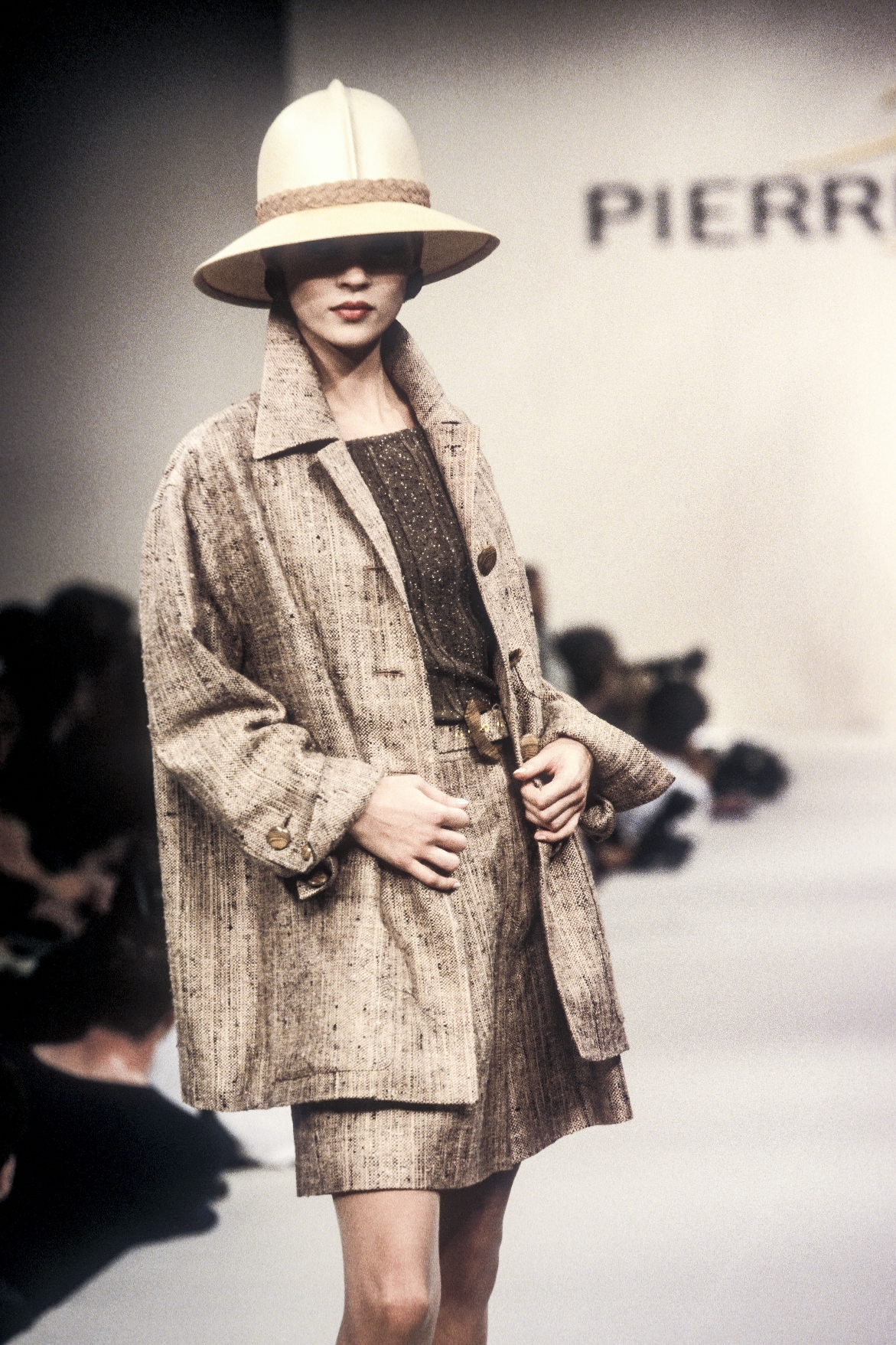 Fashion Classic: Pierre Balmain Spring/Summer 1994 | Page 2 | Lipstick ...