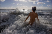 Li-Moon-in-The-Water-0024