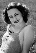 olivia-de-havilland-d03