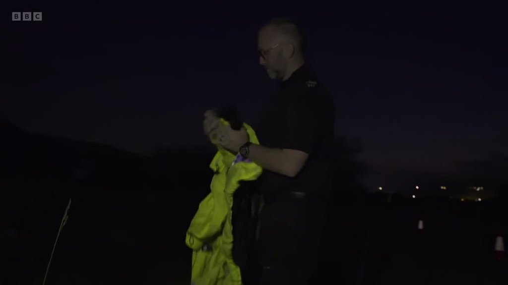 [Image: o0wusb01p0lk.jpg]