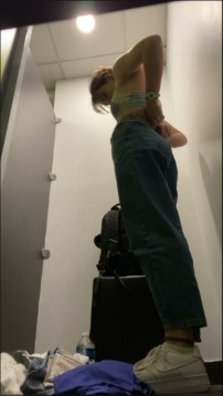[Image: Voyeur33155142505.jpg]