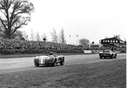  1964 International Championship for Makes - Page 5 64tt00-Ambiance-1