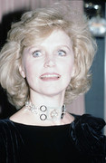 Lee-Remick-d35