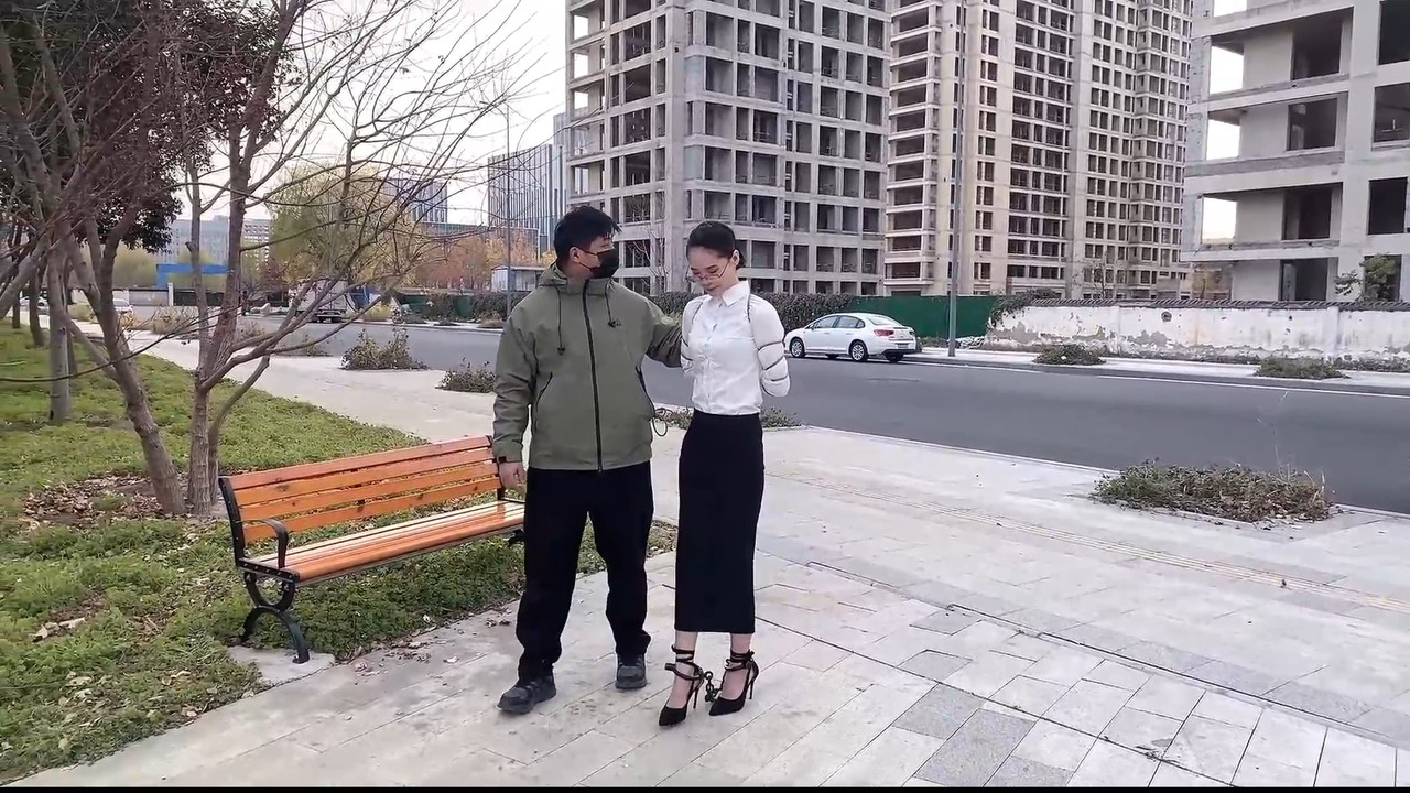 也许清风 高挑气质女白领定排.mp4_20250111_131847.692