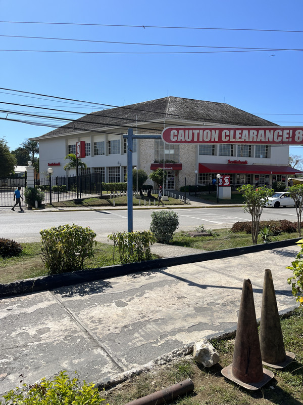 9125E3AB-E692-4E13-AE7B-4A1002443DF2