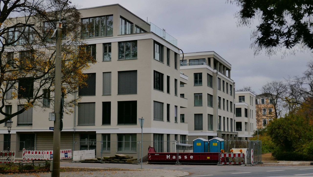 Bild: https://i.postimg.cc/SK1d8VFn/P1240676.jpg